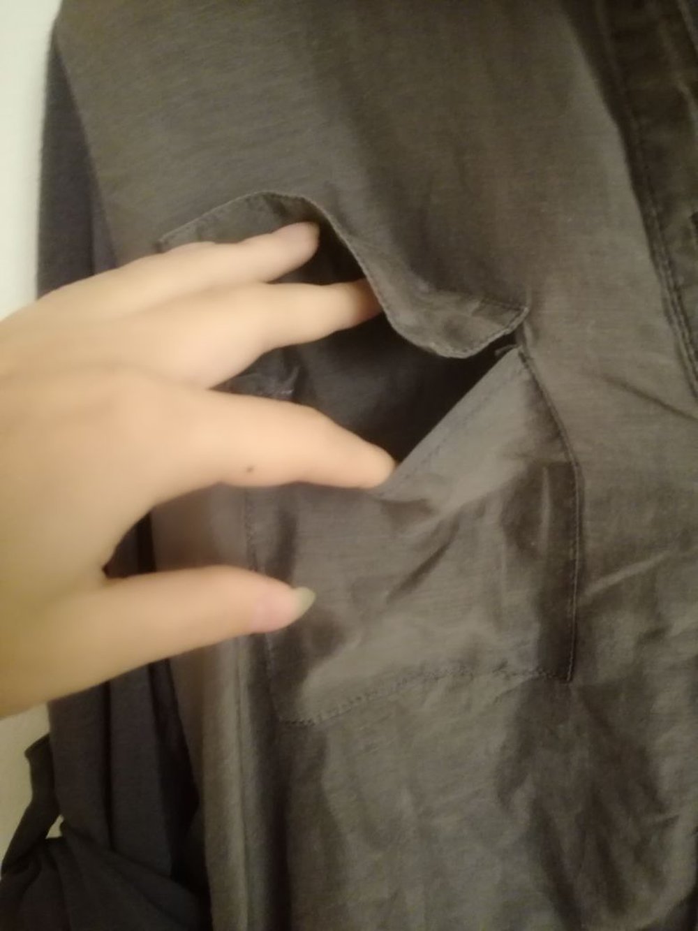 graue Bluse