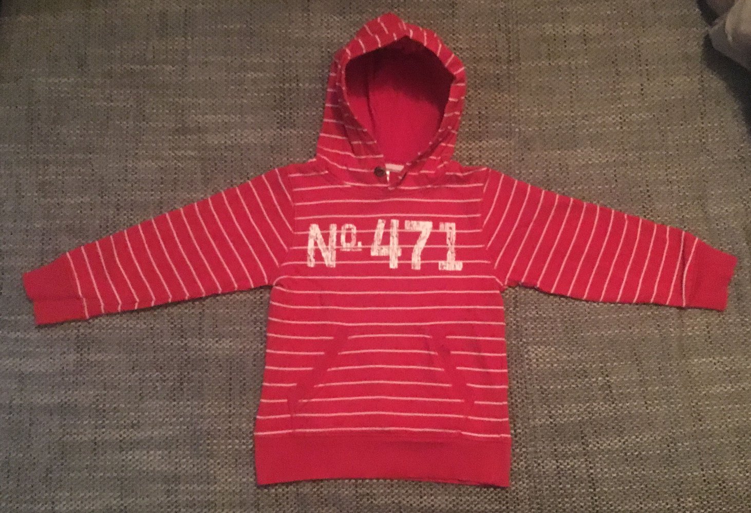 Kapuzenpulli, Größe 110