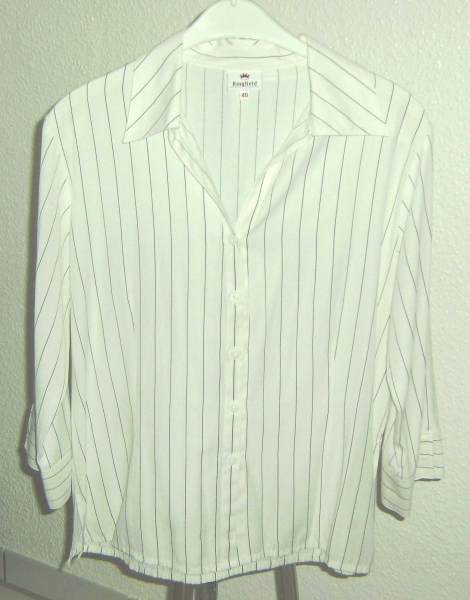 Schöne weiße Bluse mit dünnen Streifen Gr. 40 von Kingfield