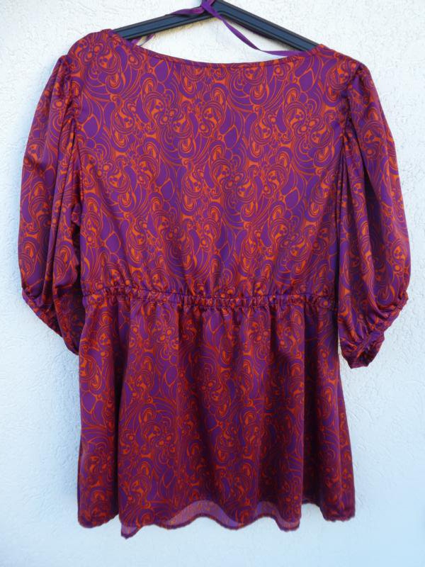 NEU - H&M – Damen Bluse, gemustert in lila und orange