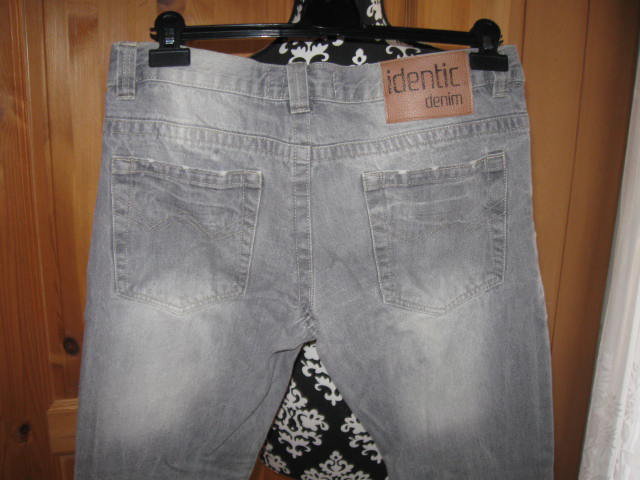 *** Schlichte Jeans ***