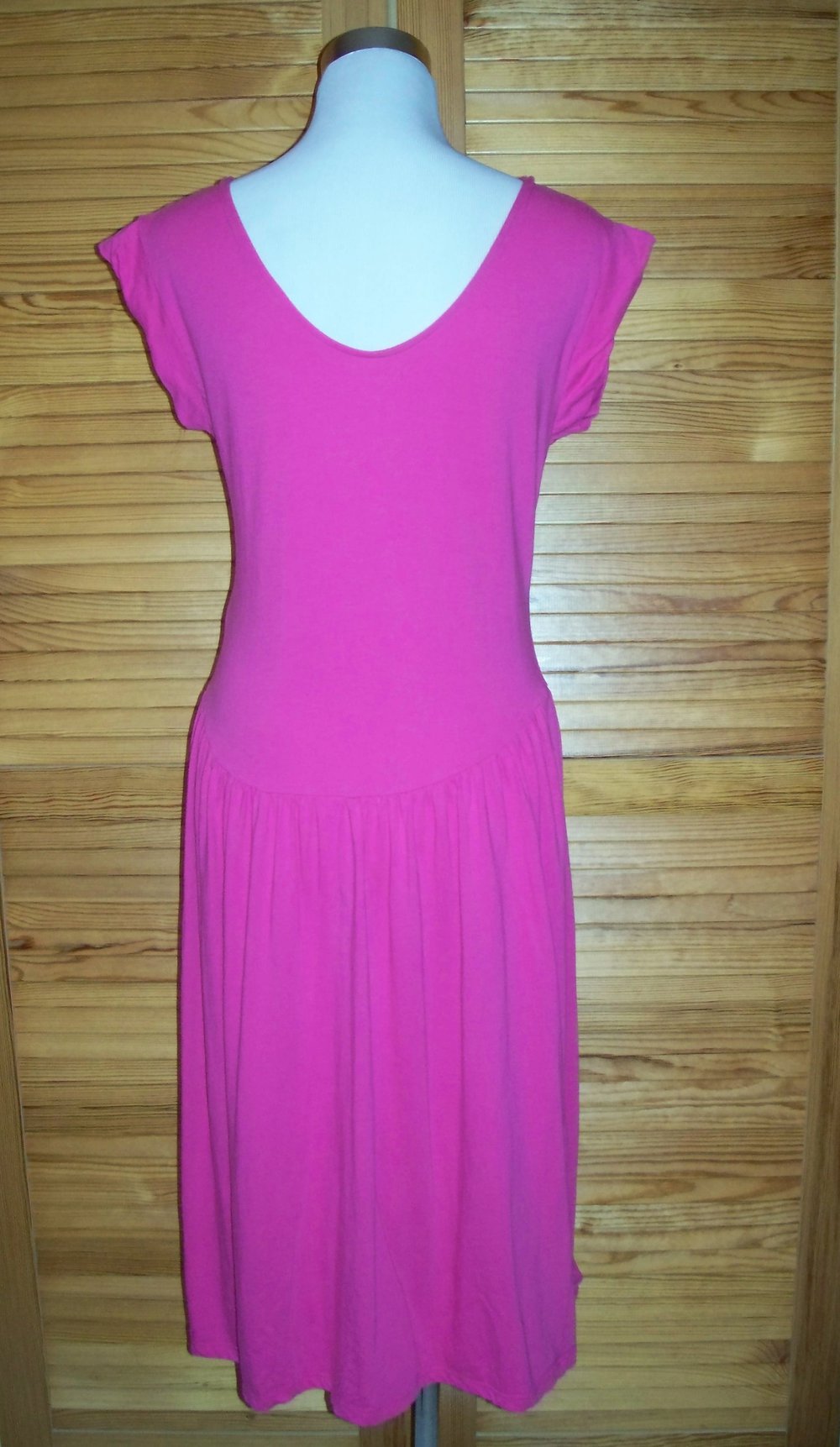 VINTAGE// Wadenlanges 80er-Baumwollkleid für den Sommer