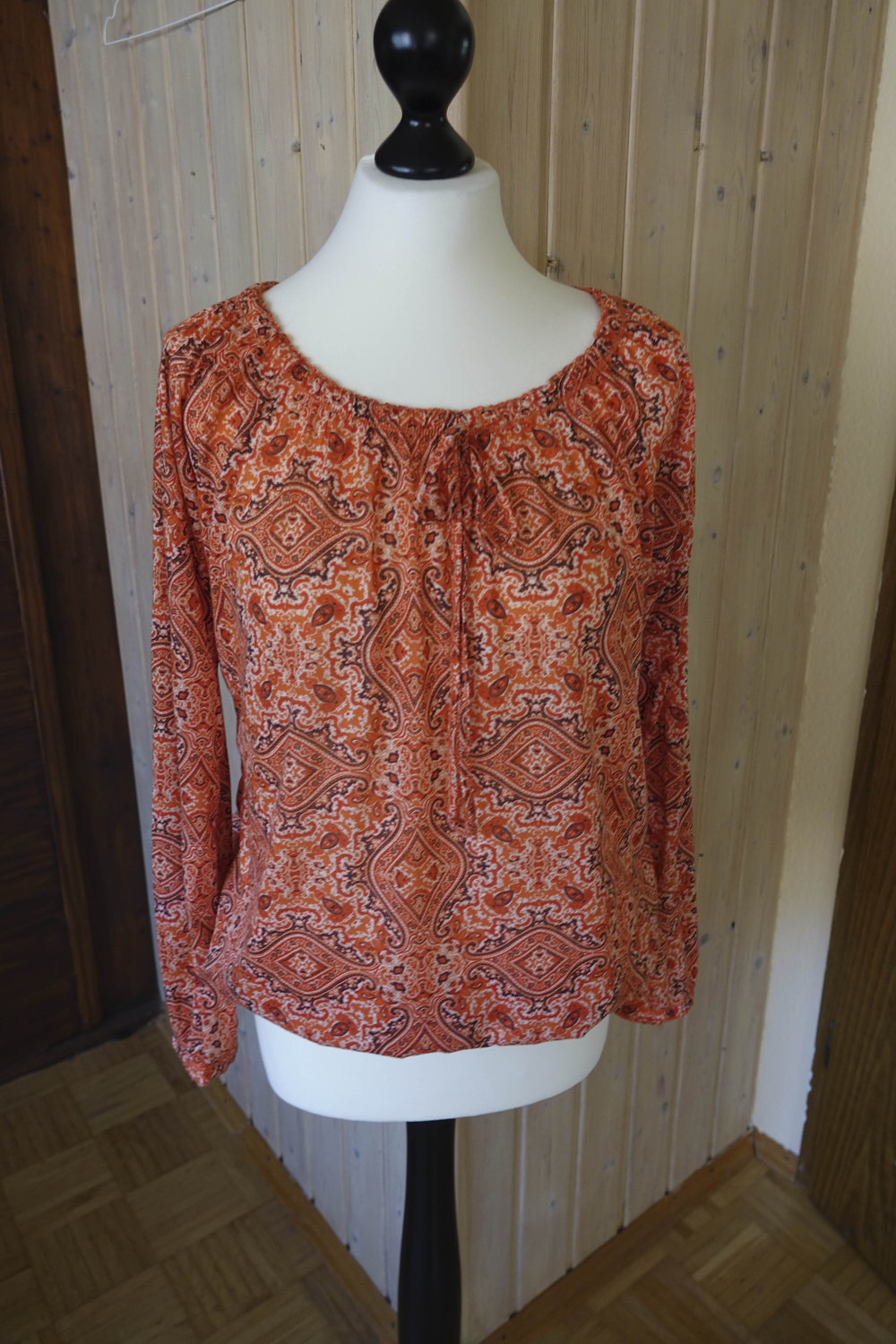 Orange Bluse/Hängerle