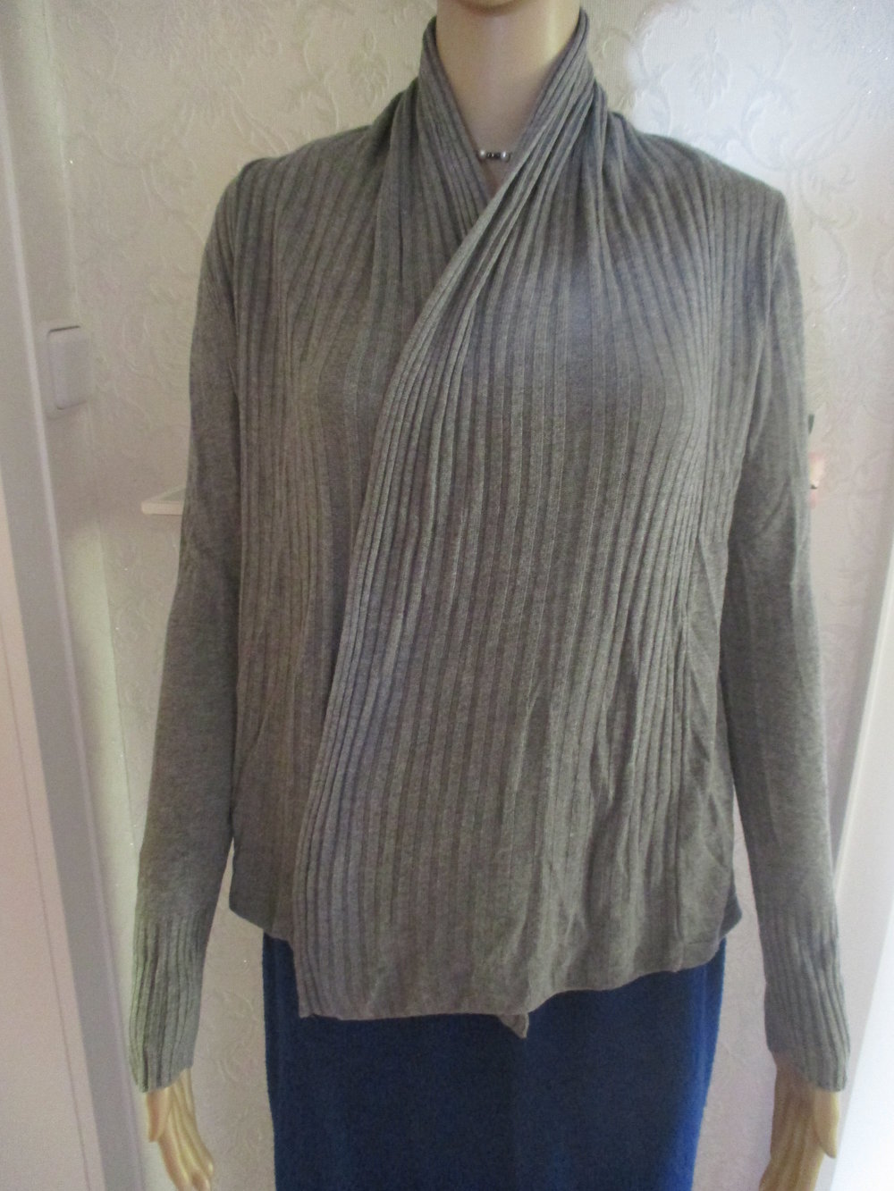  NEU * Ausgefallen * Wickel * Feinstrick- Jacke * Fein- Strickjacke * Feinstrickjacke * Cardigan 