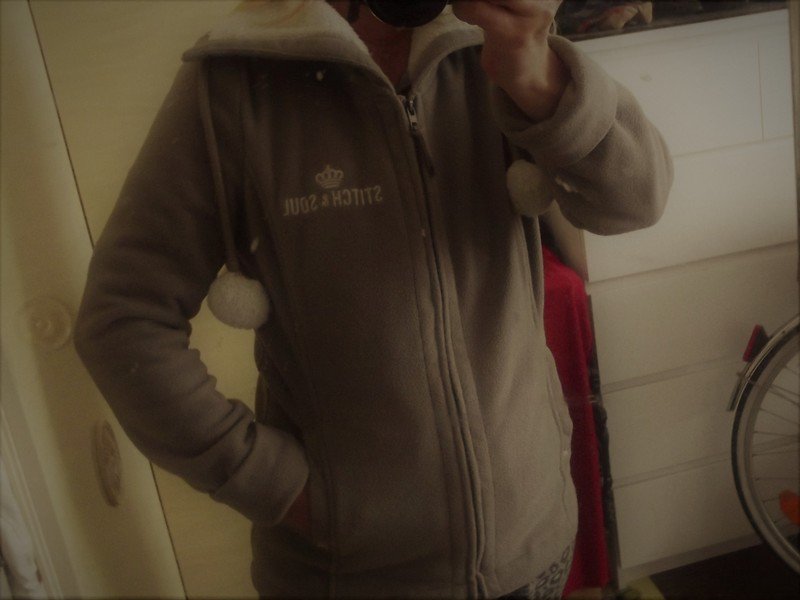 Sehr schöne Fleece Winterjacke von Stitch& Soul 