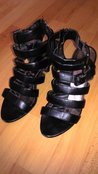 Riemchen Sandalen 