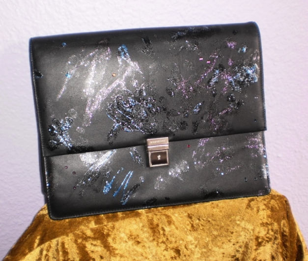 Bodenschatz Bags & More: Aktenmappe als Galaxy-Customunikat mit Glitzersteinen usw.!