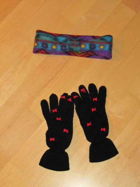 Fleece Stirnband und Handschuhe