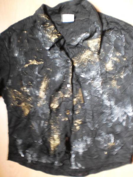 Schwarze Krinkelbluse mit Gold-Silber-Glitterdesign! Weltweites Unikat!