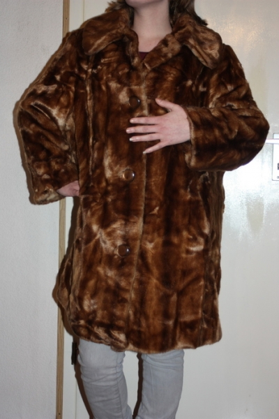 Mantel, Fellimitat, Fellmantel, Pelzmantel, Pelzimitat, Fake-Fur, Webpelz