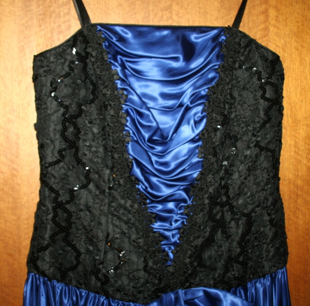 Abendkleid Gr. 38 schwarz royalblau von Cobero