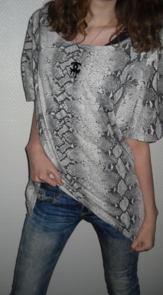 Schlange Animal Print T-Shirt Shirt Pulli Tunika Snake Reptile Kroko weiß creme grau oversized 34 36 38 40 XS S M L