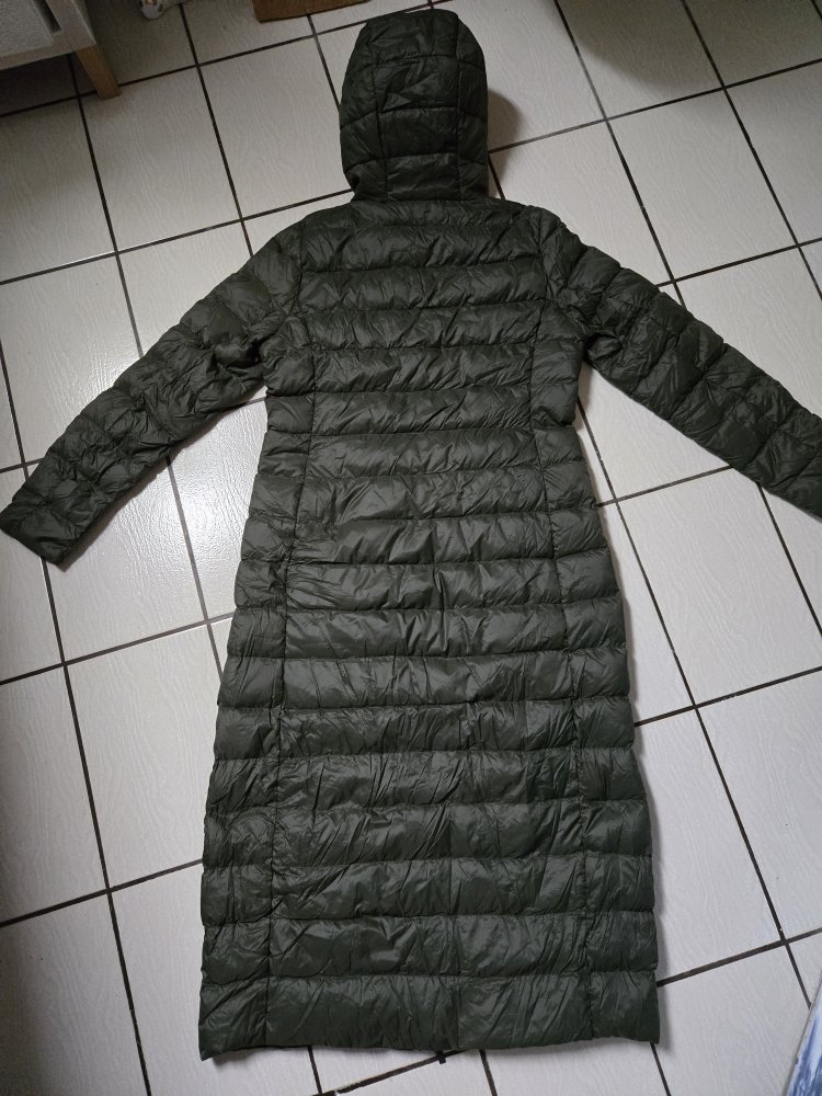 Daunenmantel Vila Gr. 36 khaki / grün Kapuze Vila