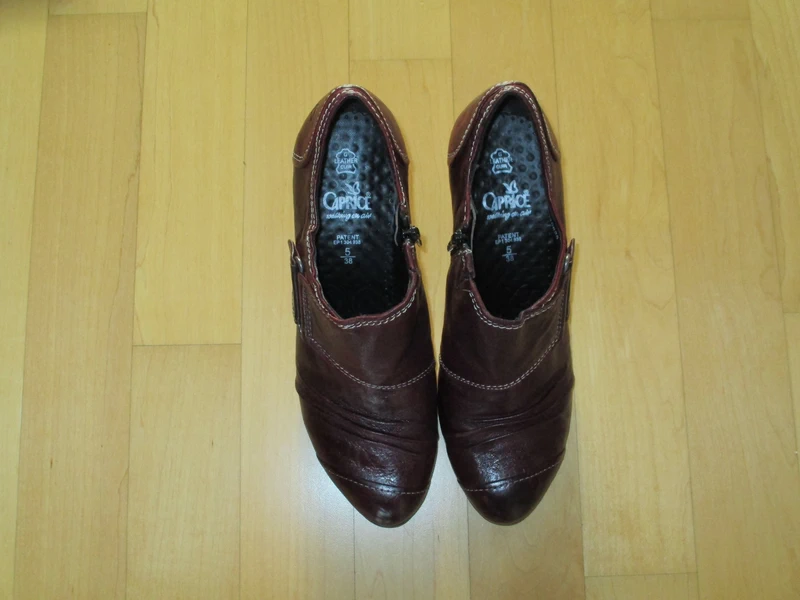 Stiefelette Gr.38 tolles rot high heels von Caprice