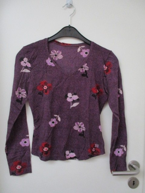 Tolles langarm Shirt Blumen S.Oliver