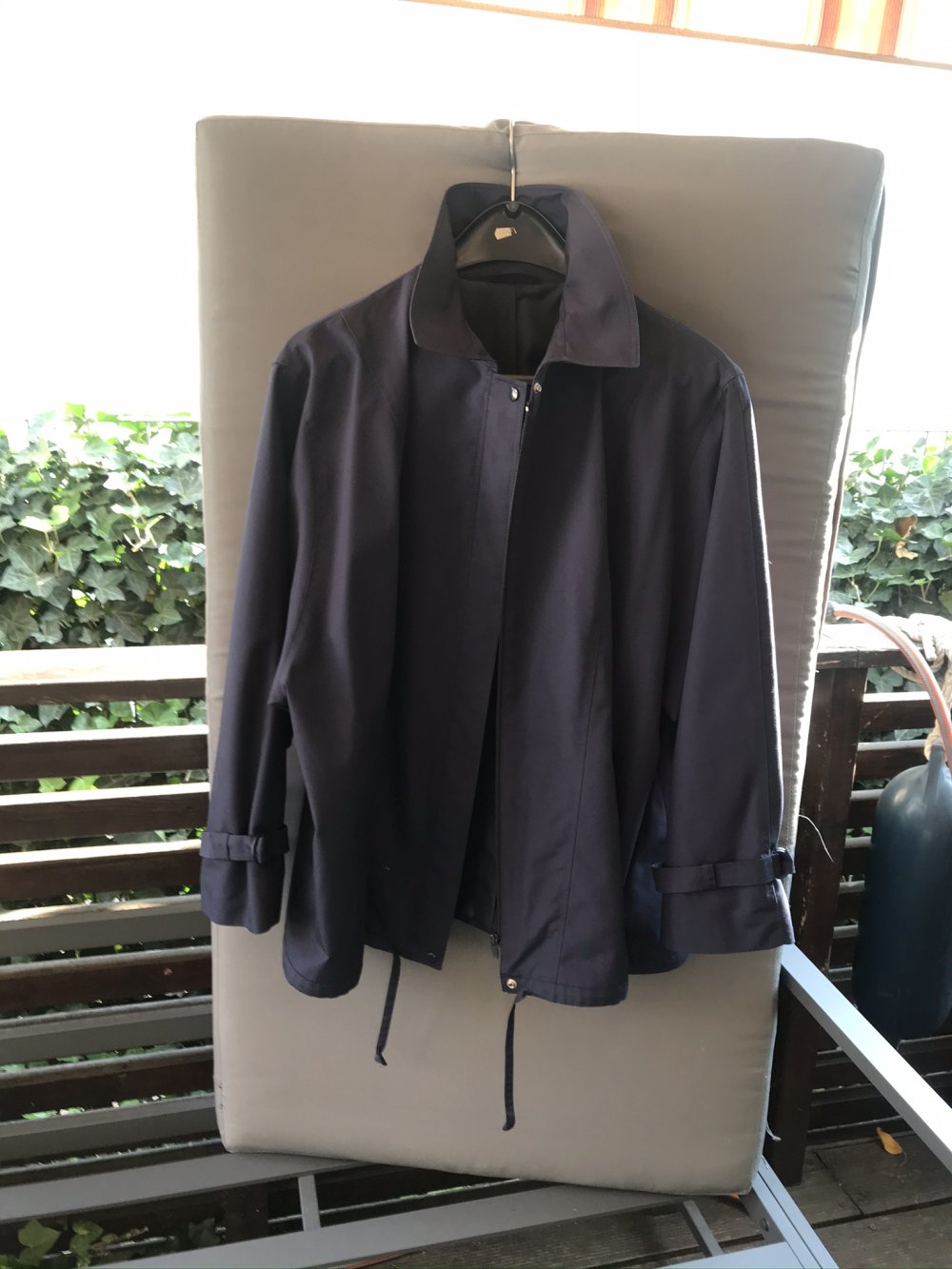 Jacke Blau - Größe 48 - top Zustand
