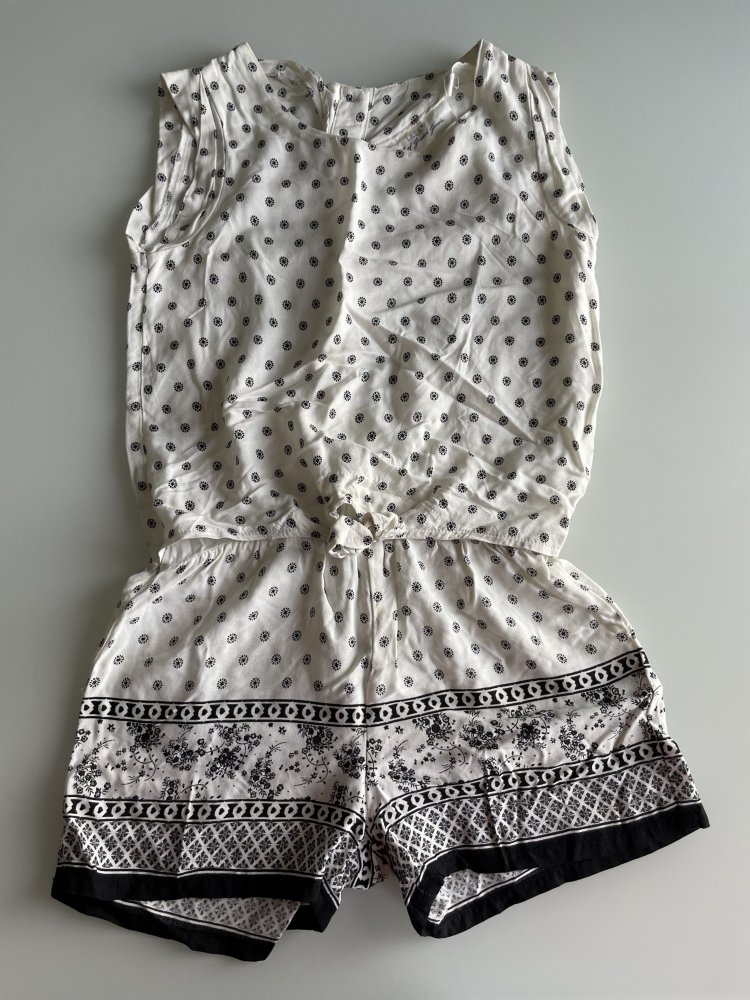 Gemusterter Jumpsuit