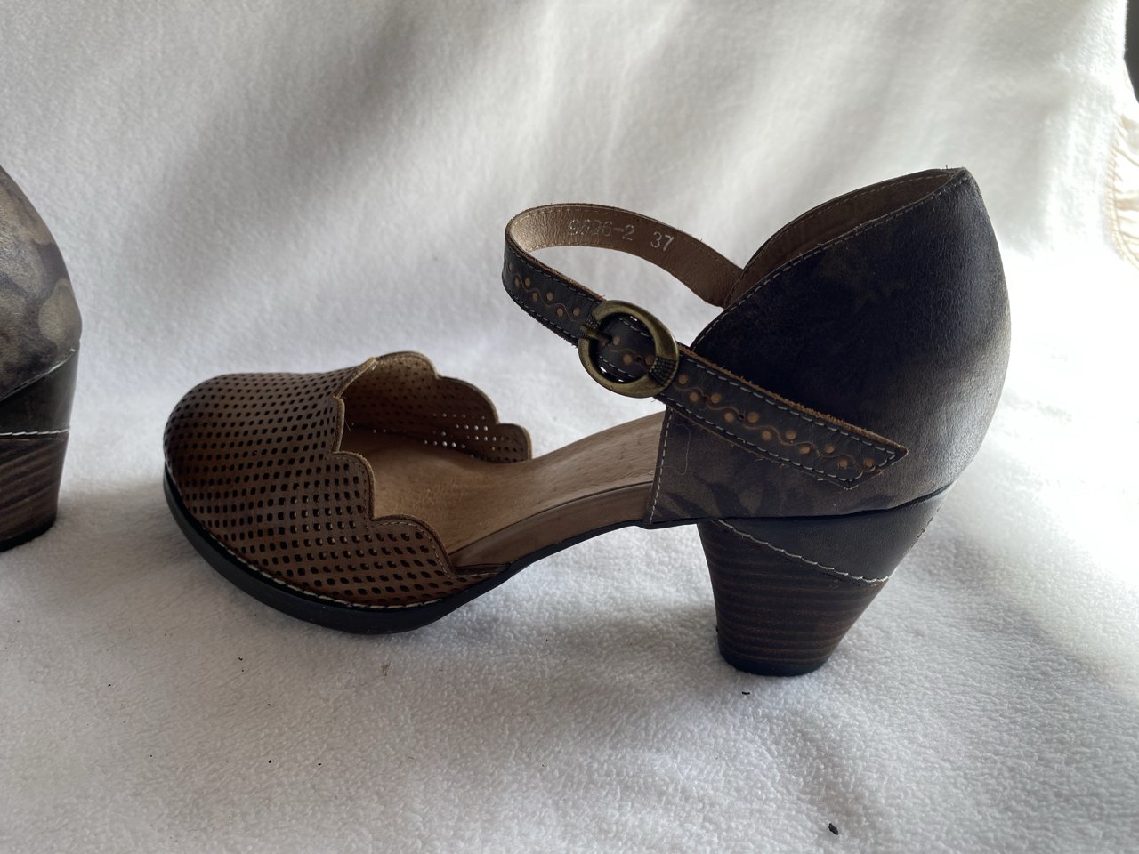 Manitu - Damenschuhe Gr. 37 Sommer Pumps - Gebraucht