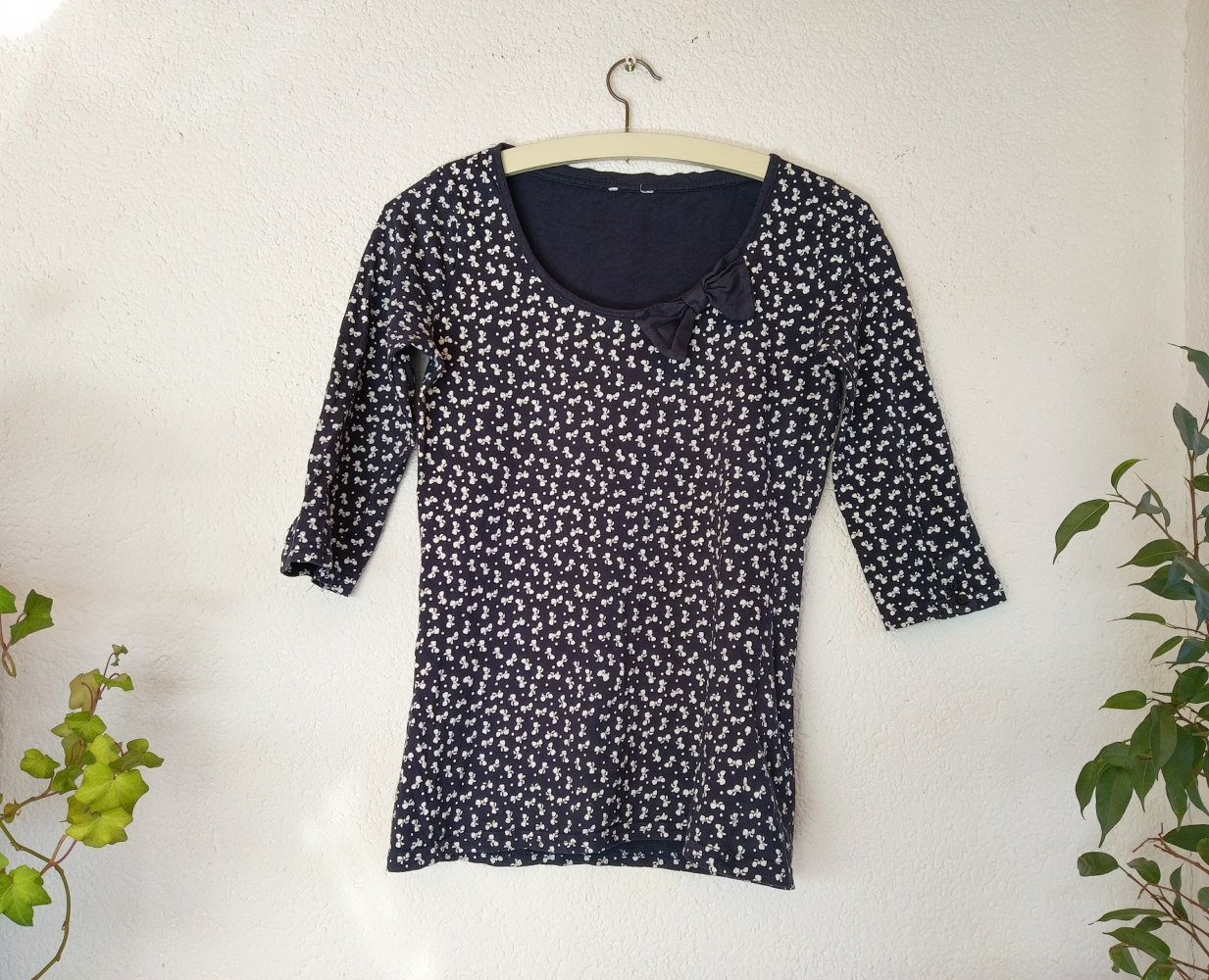 Leichter Pulli mit Schleifenmuster ca. Größe S