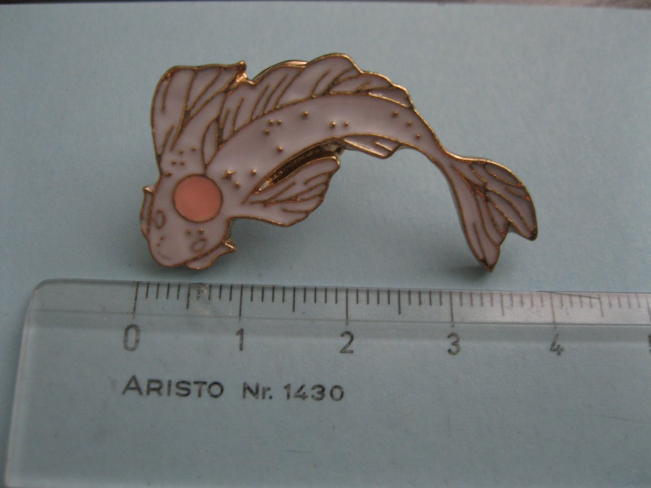 Yin Yang Koi Pins / Fische / Anstecknadel 
