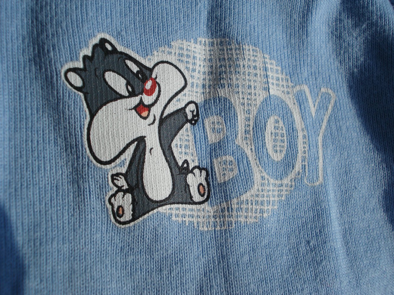 hellblauer Langarm-Body Boy