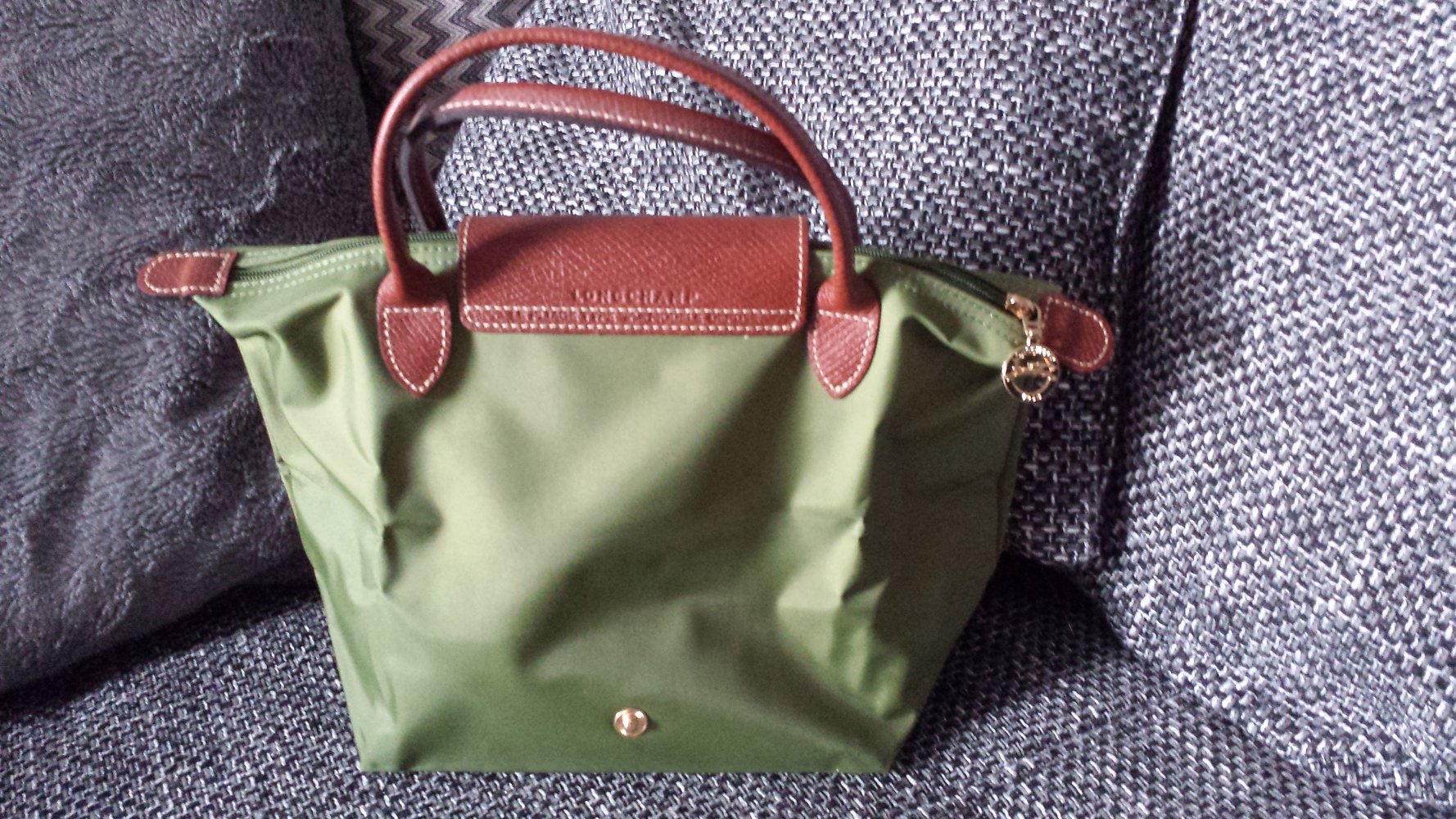 Longchamp Tasche Le Pliage hellgrün NEU