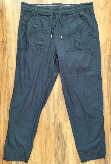 neu ungetragen bequem dunkelblau Damen infinity woman Hose Größe 42 XL, wunderbare angenehm-leichte dunkelblaue „infinity woman“ Damen-Hose in Größe 42, mit sehr bequemer u. flexibler Schnürung am sowieso schon Stretch-Hosenbund