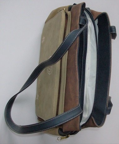 unbenutzt: sehr schön hochwertig Damen Handtasche, viele Fächer (5 Fächer), in braun beige, verschiedene Brauntönte
