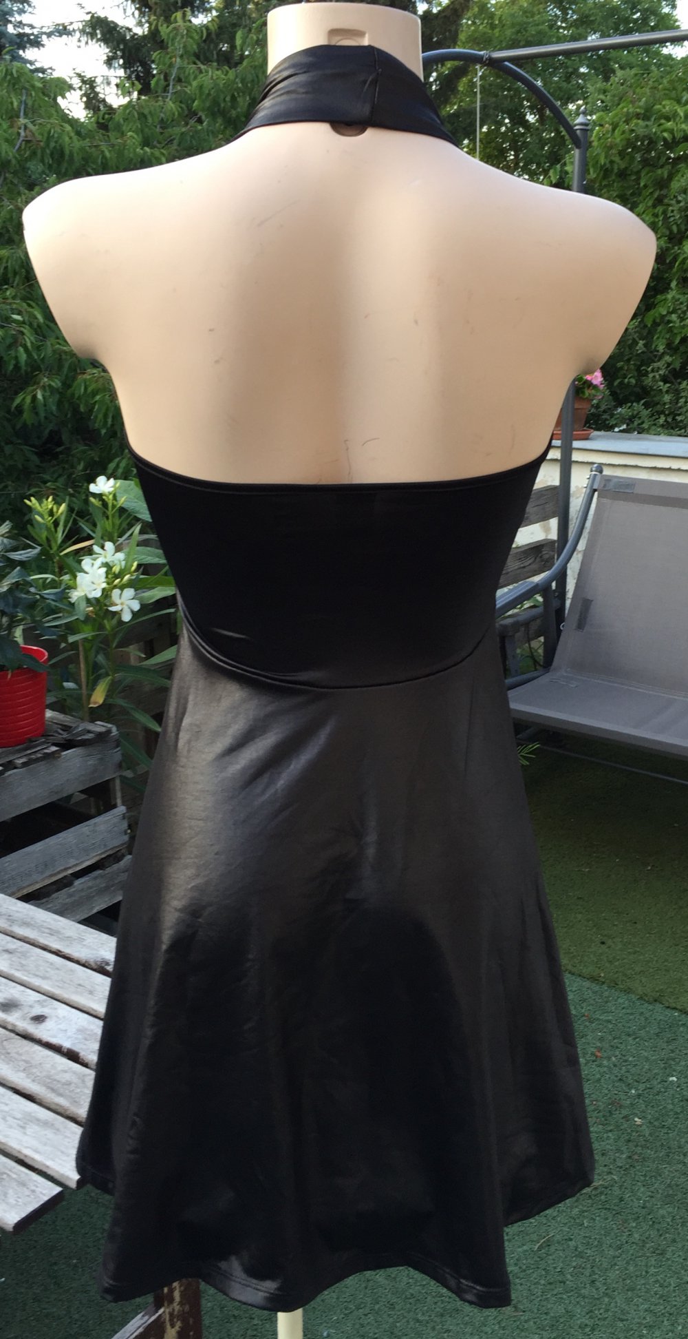 VERO MODA Neckholder KLEID glossy Partykleid LEDERLOOK Gr. S
