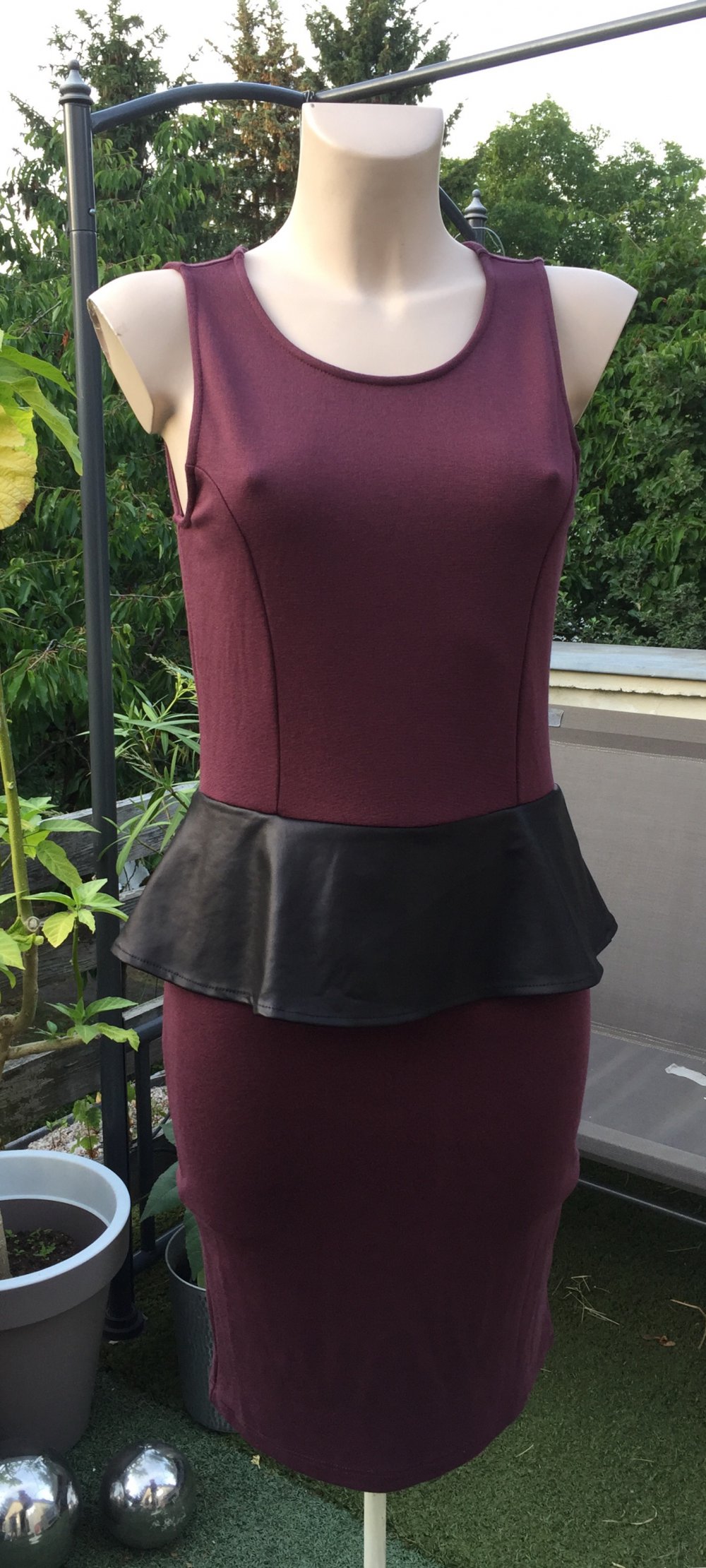 RAINBOW Peplum KLEID bordeaux/pflaume Schößchen Gr. 36/38