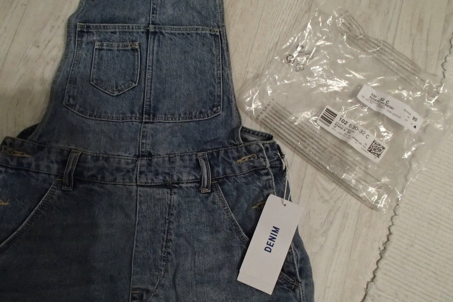 Denim Latzshorts