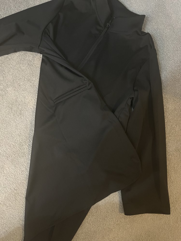 Oberteil, schwarz, Größe XL – neu und ungetragen