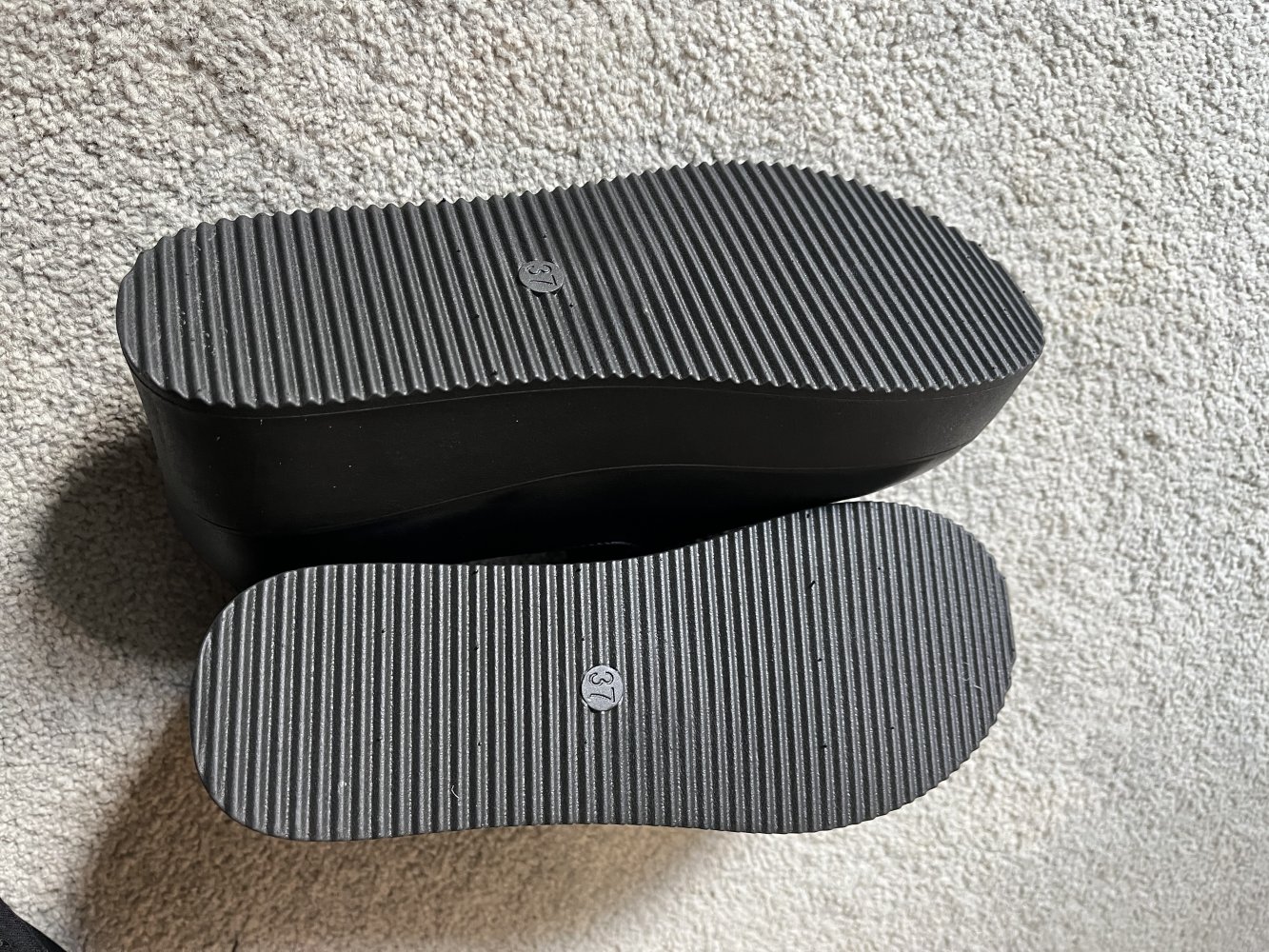 Ballerina Plateau schwarz, Größe 37 – neu und ungetragen