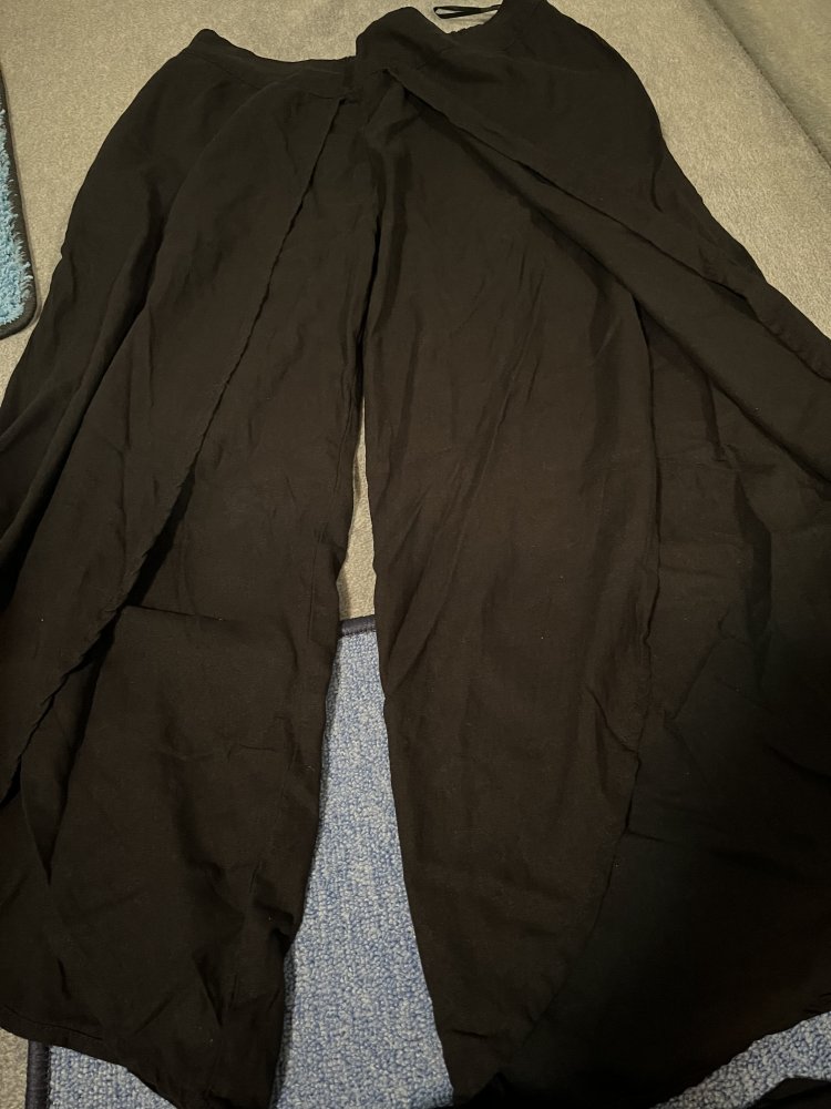 Schlupfhose Marlenestil, geschlitztes Bein, Größe 46 von Rainbow – ungetragen
