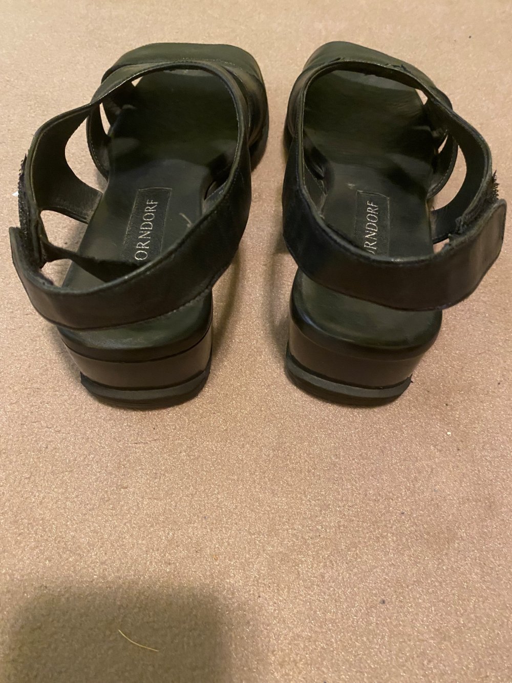 Leder Sandalen schwarz, Größe 38 von Dorndorf – selten getragen