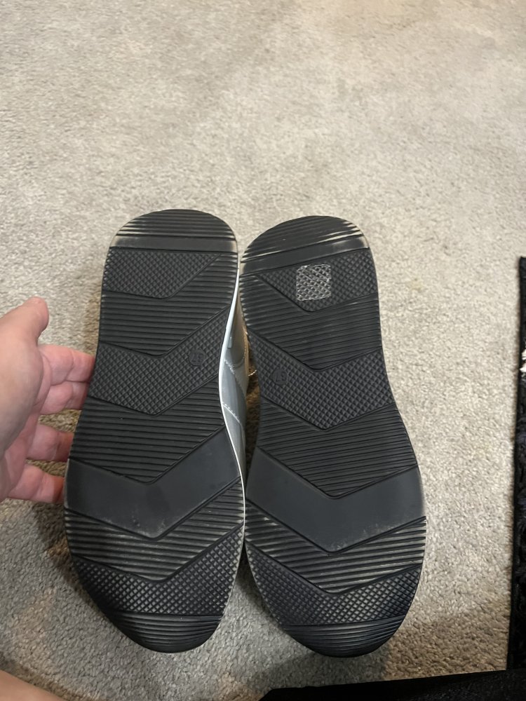 Sneaker/Turnschuhe silber, Größe 37, Plateau – neu und ungetragen