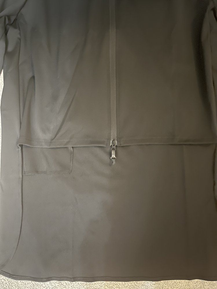 Oberteil, schwarz, Größe XL – neu und ungetragen