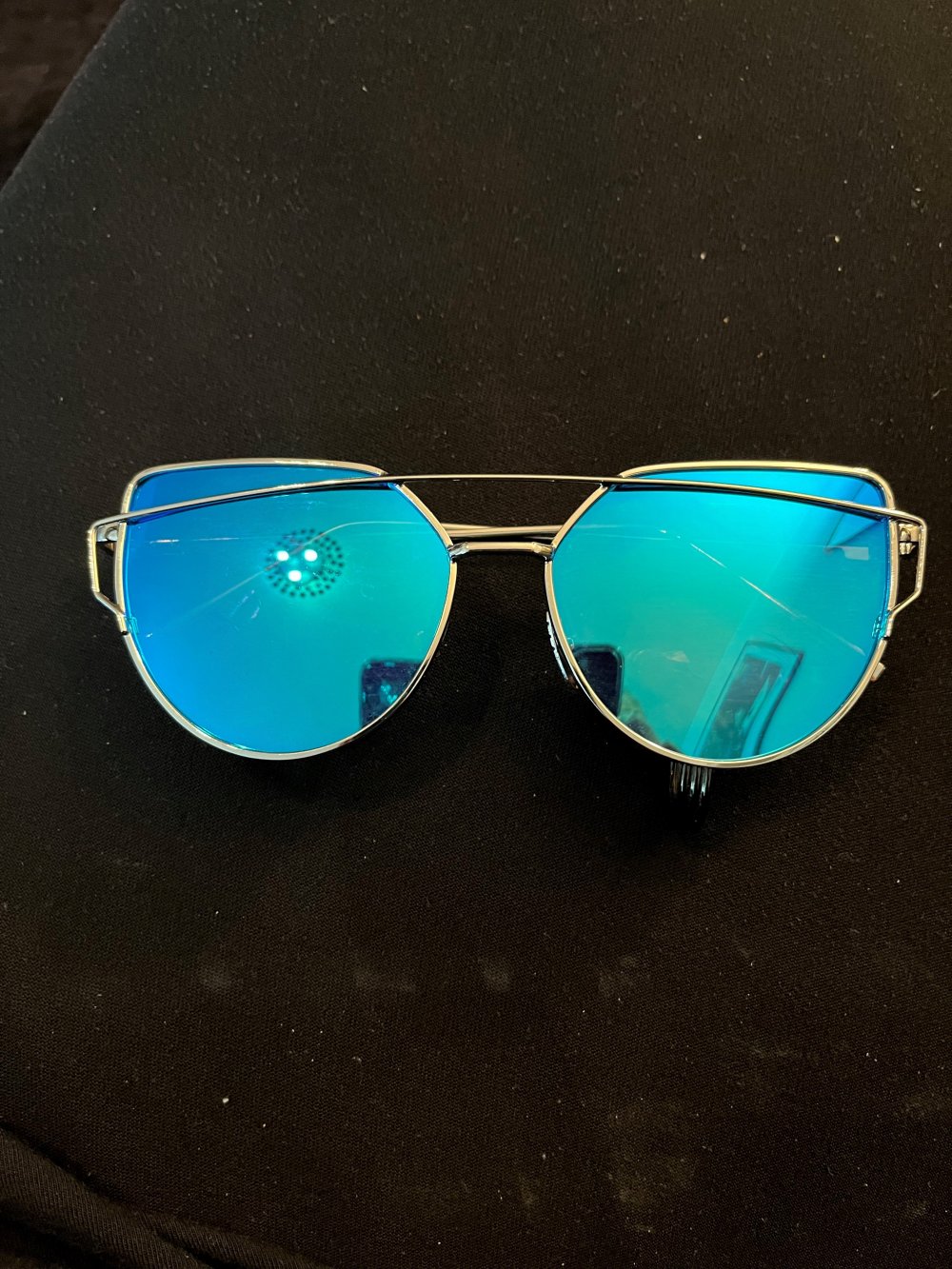 Sonnenbrille Kunststoff mit Metallbügel – türkis verspiegelt