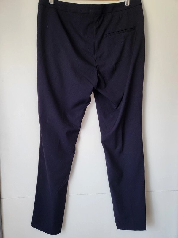 Schicke dunkelblaue Business-Hose von H&M Gr. 44