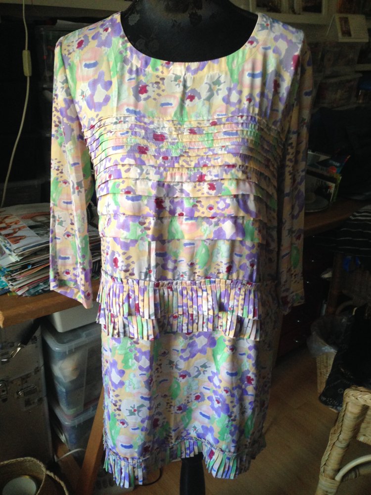 Kleid mit Muster 