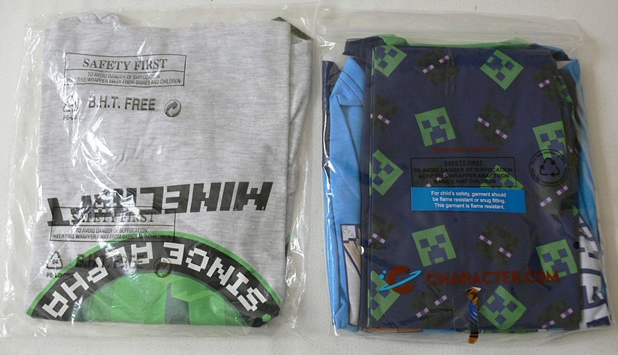 Minecraft - 1x T-Shirt in 128 + Schlafanzug in 134 - Neu und OVP