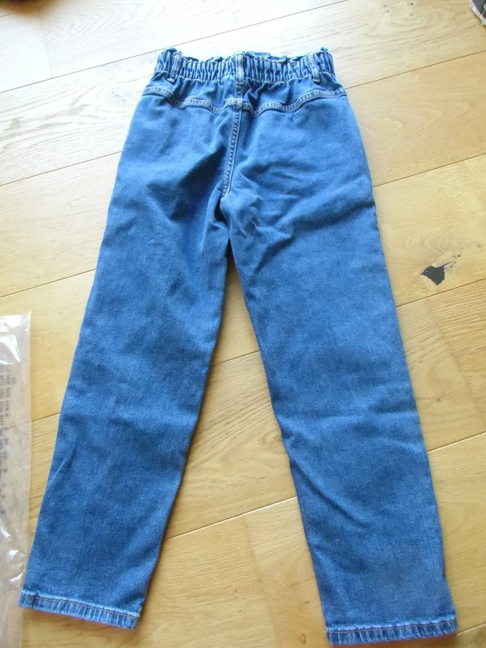 Hose Jeans mit Gummizug Neu