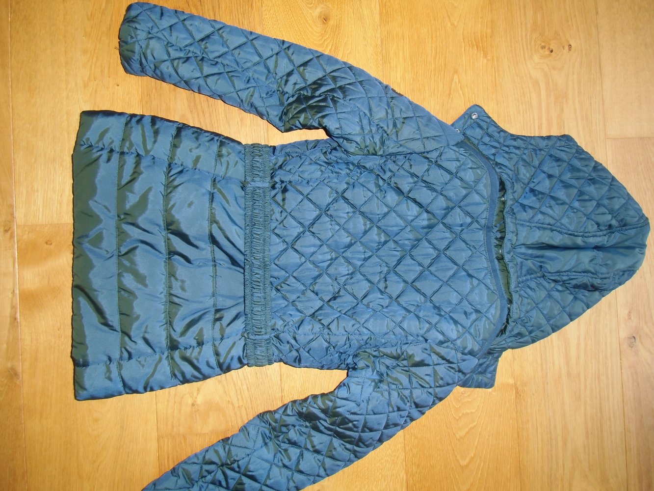 warme Jacke, Mantel, Steppmantel mit Kapuze
