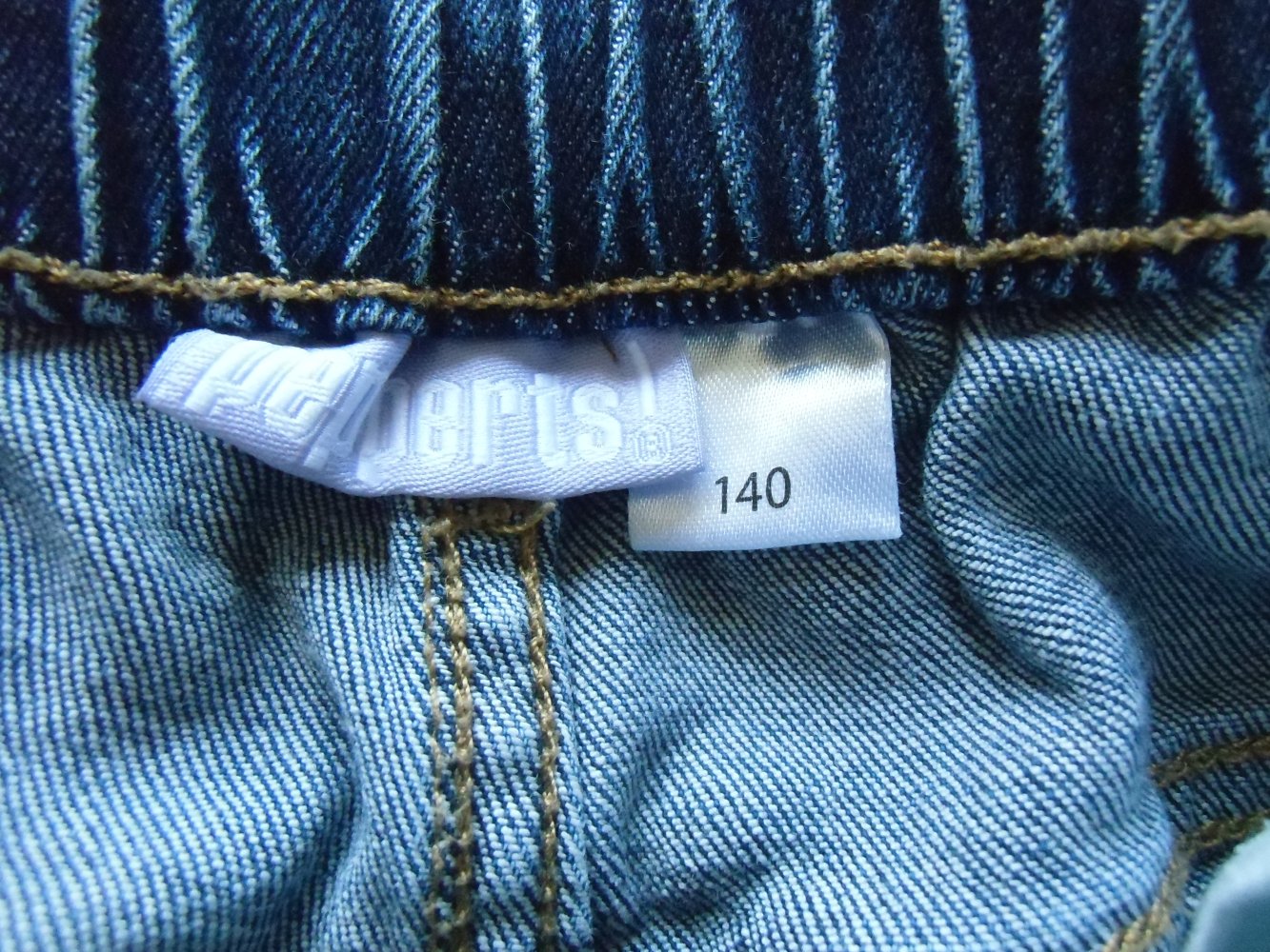 Hose Jeans mit Gummizug Neu