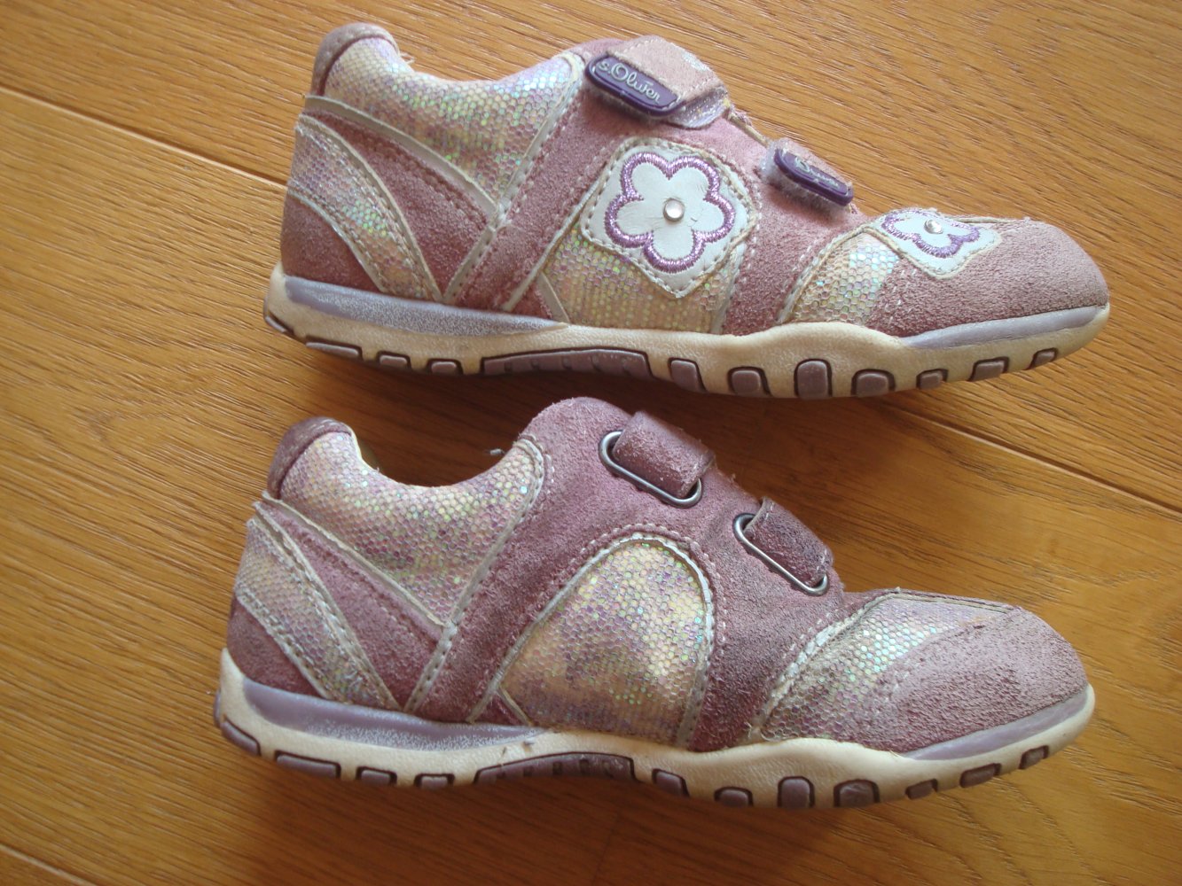 Schuhe, Halbschuhe, Sportschuhe mit Glitzer von s. Oliver