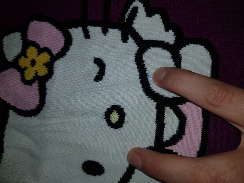 Kleid mit paar kleinen Flecken Gr 98/104