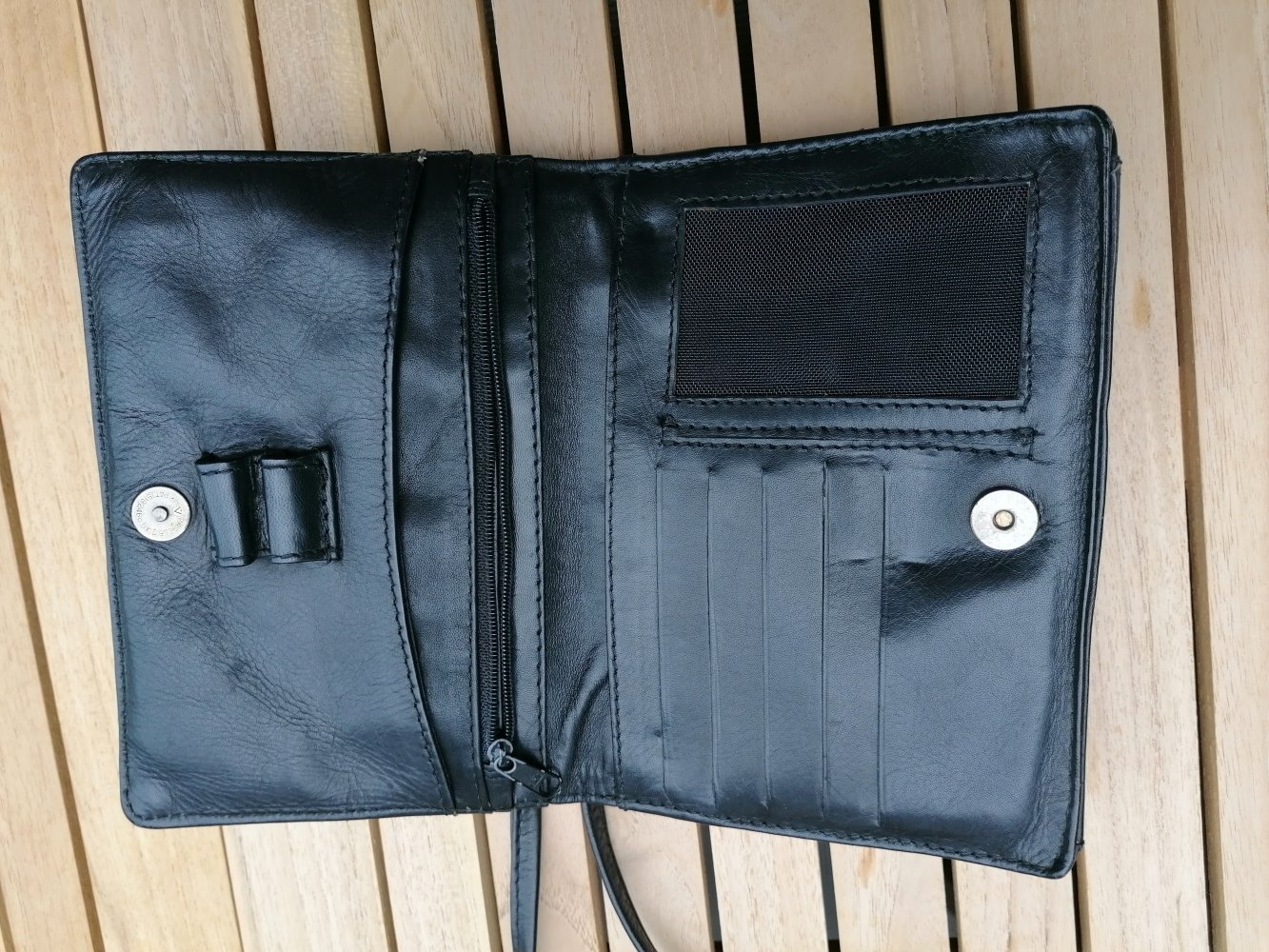 Kleine schwarze Handtasche