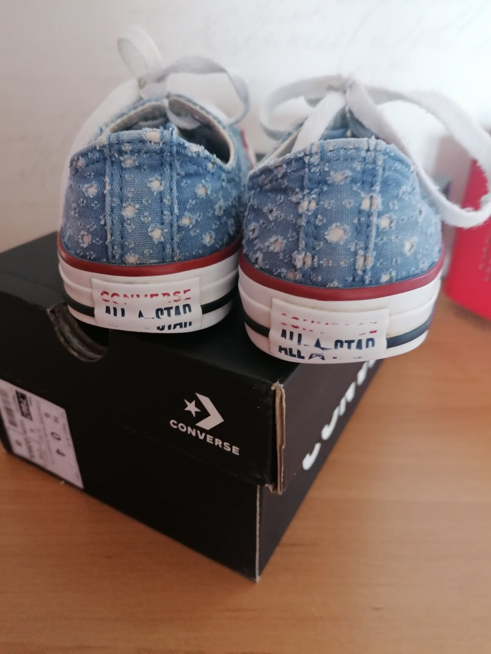 Converse: Segeltuchschuhe Gr. 33,5