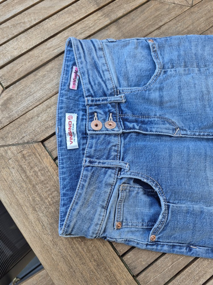 Vigino: raffinierte 3/4 Jeans Gr. 152