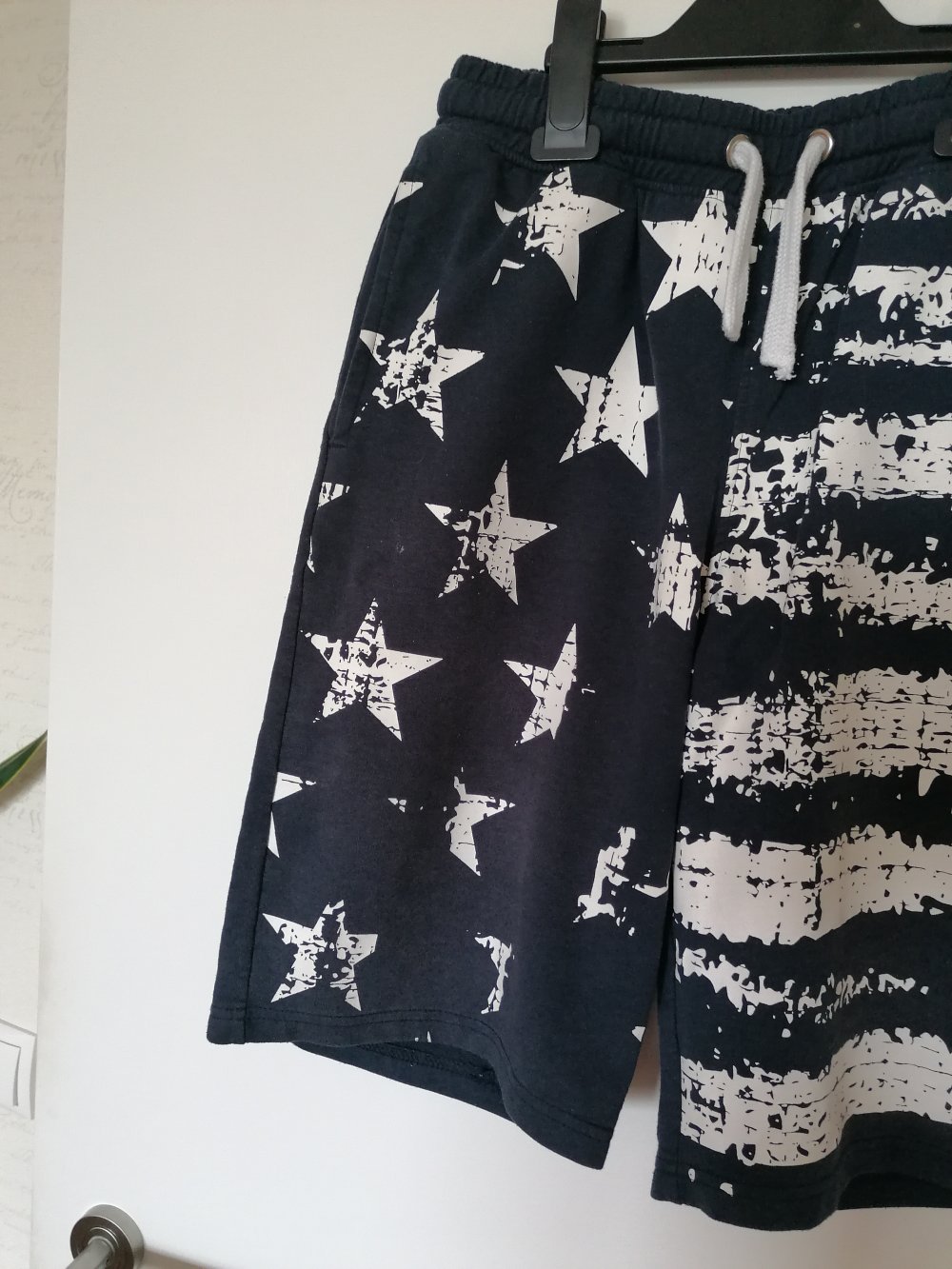 dunkelblaue Sweat-Shorts mit Sternen und Streifen Gr. 164